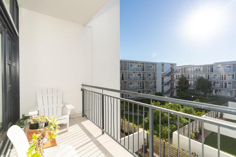 2 Bedroom Property for Sale in Paardevlei Western Cape